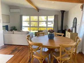 Mid Century Bungalow - entire home - Image 5