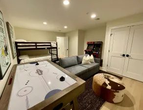 Luxury 5BR + Game Room + Ski & Biking Base Camp - Image 4