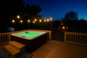 Quiet Cottage w/ Hot Tub Near Wisconsin Dells - Image 2