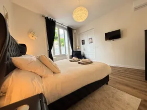 Apartment 1, 60 m2 with Air conditioning and terrace Avenue Baudin - Image 5