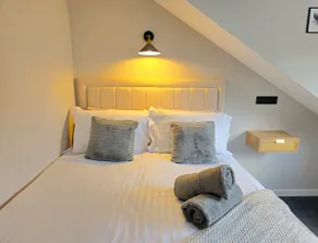 Warm & Cosy Home in Glasgow - Image 4