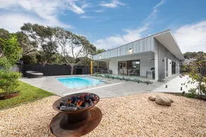 The Hudson with Heated Pool - Image 2
