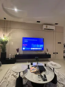 Apartment with bedroom and living room with modern design and self check-in |B8 - Image 3