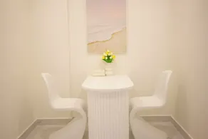 BS7 • One-bedroom plus | Opposite Golden Gate Plaza · Walk to Mall Park - Image 4