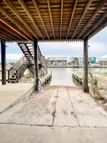 Waterfront Dauphin Island Home w/ Deck & Boat Dock - Image 3