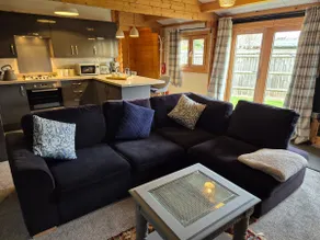 Milton Lodge, Horton, Berkshire - Image 3
