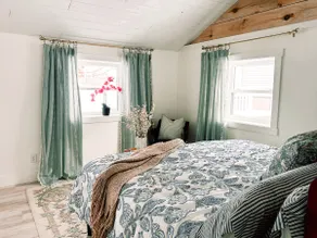 Lakefront! Girls getaway/Romantic Retreat/Booktok - Image 5