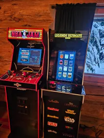 Huge Custom Log Cabin - Ski - Govy - Arcade - US26 - Image 4