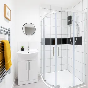 Stylish Studio Apartment - Image 4