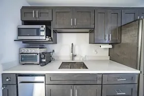 Beach Bungalow - Image 3