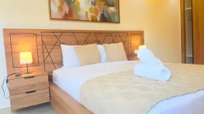 Luxury duplex 2 minutes from train station & beach & center - Image 2