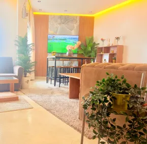 Luxury duplex 2 minutes from train station & beach & center - Image 5