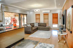Laicah House - Image 4
