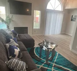 Oasis Vegas House - Image 2