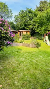 Cozy house with hot tub - Image 2