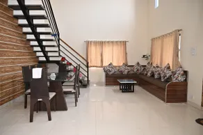AAdi Villa Mahabaleshwar stay with scenic view - Image 4