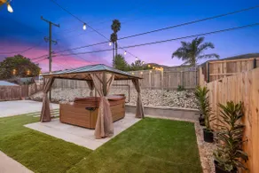 Modern Mountain View home - Image 3