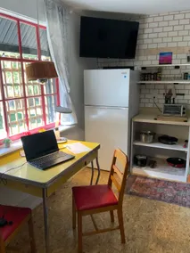 Cozy Clean Apartment - Image 2
