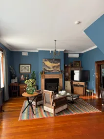 Stay at Robur House, Tasmania - Image 4