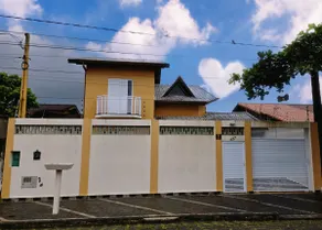 Beach House! Swimming pool, 5 bedrooms, air-conditioning - Image 2