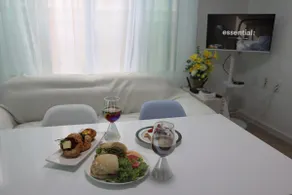 #WhiteTone #HotelBedding #Parking #Party #SKHynix #5MinutesToTerminal #5MinutesToChungdae #ChungdaeHospital #Golf - Image 2