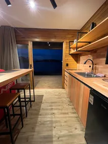 Lakeside cabin - Image 3