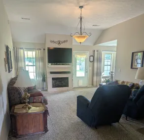 Spacious, Quiet~Close to 17 Springs, RTJ, Maxwell - Image 2