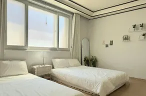 3 rooms in Bokdae-dong, Cheongju | 4 beds | Near the terminal and SK Hynix - Image 3