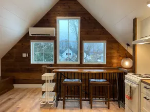 Scandinavian inspired studio - Image 5