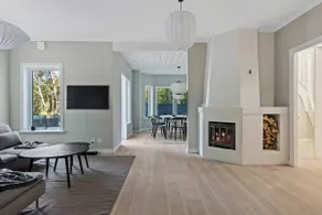 Waterfront home with private beach & hot tub - Image 3