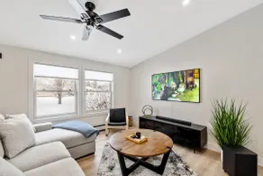 Charming Williston House - Image 2