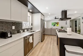 Charming Williston House - Image 4