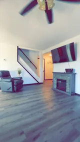 Cozy Creek Cottage - Image 2