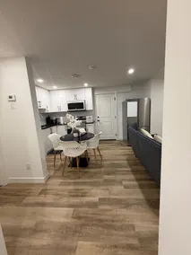 Cozy 2 bed 1 bath Basement Suite - Image 3