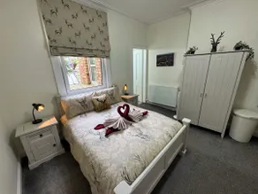 The Sandbed Retreat - Image 5