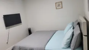 Beautiful 1 BR guest suite 10mins to YeG - Image 3