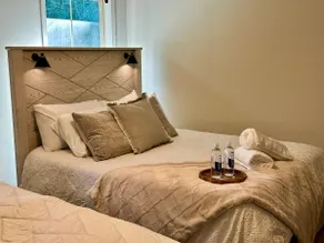 Moore’s Sweet Bridge (King Bed) - Image 3