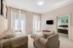 Vacation in Loano, in the central Via Garibaldi - Image 2