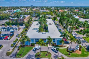 Luxury Charmer steps to Naples Pier & beach - Image 4