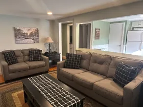 Cozy Cottage in the Woods - Image 2