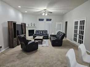 3 Bedroom Newly Furnished Family Home - Image 5