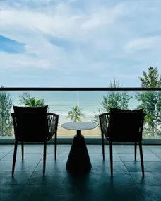 Getawayhub Roxy Sematan Beach Apartment - Image 4