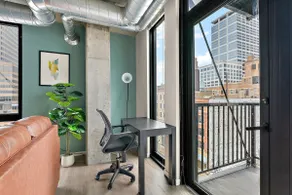 Super LUX Downtown Apt: Pool•Gym•Theatre•Lounge999 - Image 5