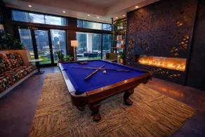 Super LUX Downtown Apt: Pool•Gym•Theatre•Lounge999 - Image 4
