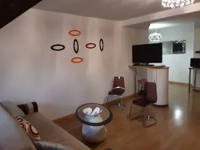 T3, 2 bedrooms, the spacious seventies super center - Image 3