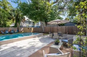 Private Home Downtown Heated Pool FirePit Walkable - Image 3