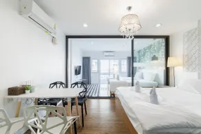 Stylish 4BR in Sukhumvit | Foosball + Pool Table - Image 5