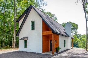 Riverfront Cabin on The Little Red-Trout Fishing - Image 2