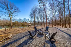 Riverfront Cabin on The Little Red-Trout Fishing - Image 3
