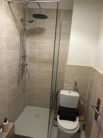 Apartment 15 - Image 5